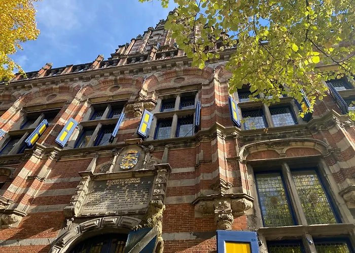 Elegant Appartement In Pakhuis Friesland Centrum